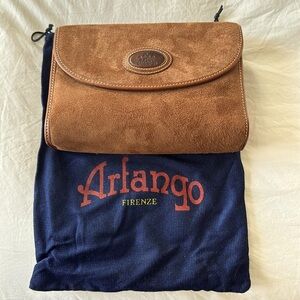 NWT Arfango made in Italy brown suede clutch